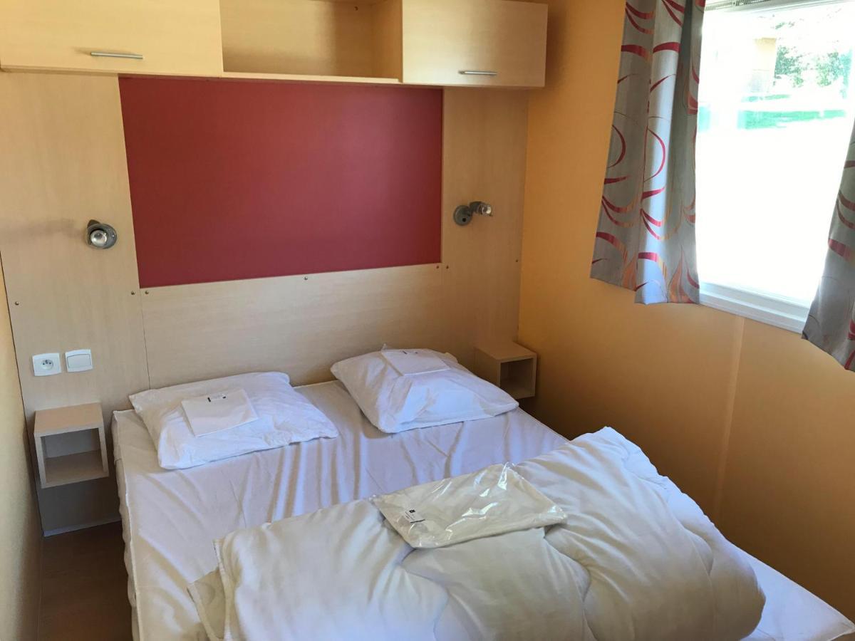 Team Holiday - Camping Le Balcon De Chartreuse Hotel Miribel-les-Échelles Exterior foto