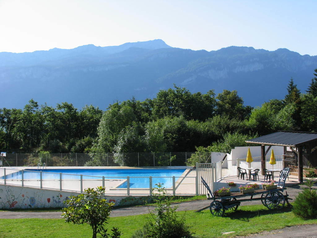 Team Holiday - Camping Le Balcon De Chartreuse Hotel Miribel-les-Échelles Exterior foto